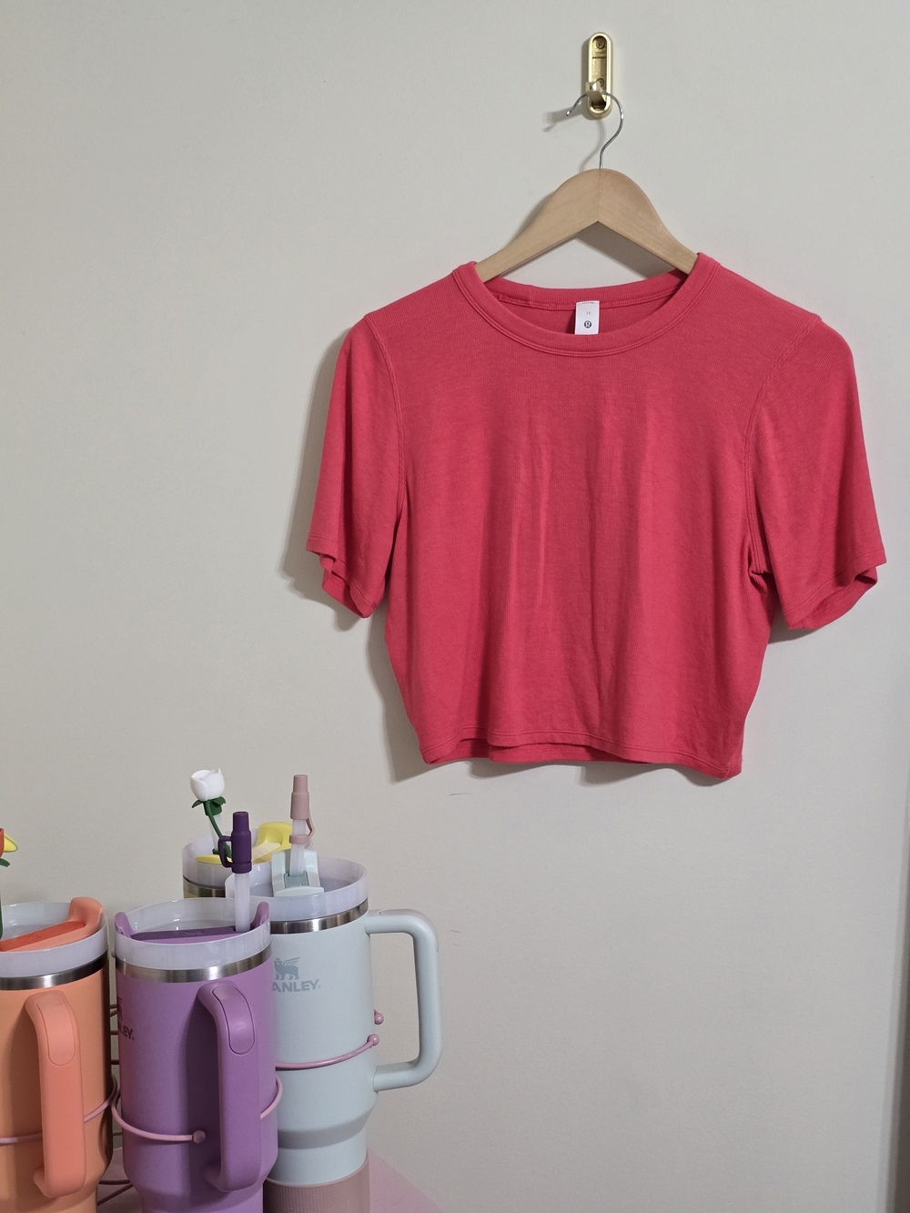 Lululemon Hold Tight Straight-Hem Cropped T-Shirt in Glaze Pink